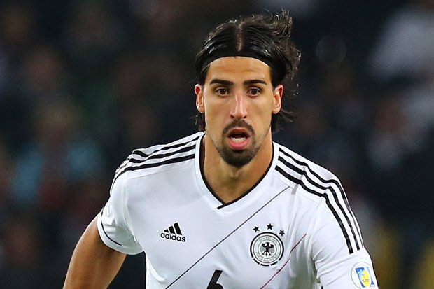 Chuyển nhượng 25/8:Arsenal nhận quả đắng từ Khedira, M.C hụt sao 